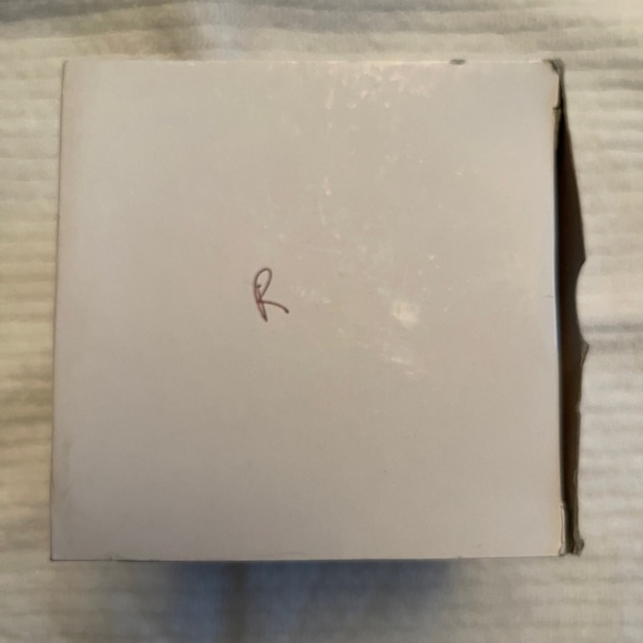 Trollbeads burgundy stackable jewelry box. Stands 3.5 inches tall. New in box. - Picture 4 of 4